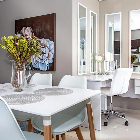 Modern Ocean View 1 Bedroom Apartment 707 Infinity Kapstadt Exterior foto